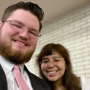 Meet your Posher, Ana